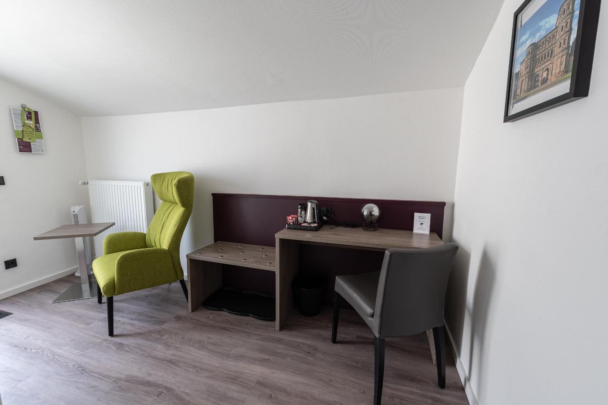 Hotel Porta Nigra Трир Стая снимка