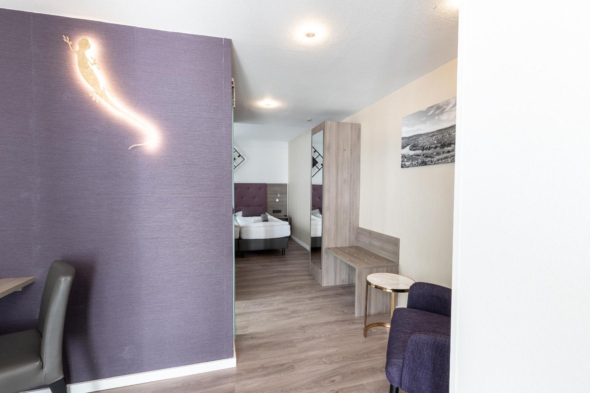 Hotel Porta Nigra Трир Стая снимка